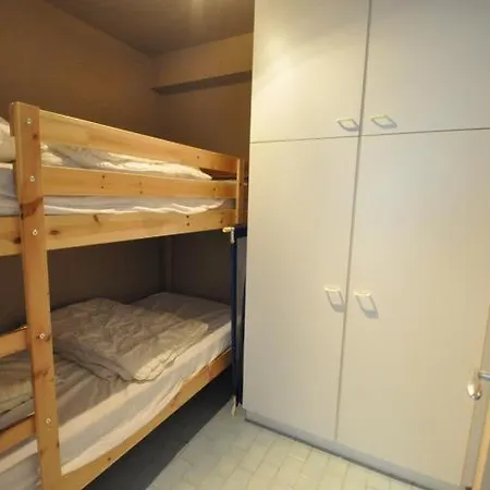Appartment 2 Bedrooms For 6 Persons In Knokke Free Parking *